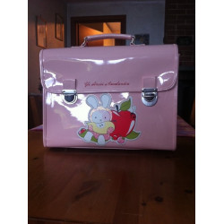 cartella in vernice rosa