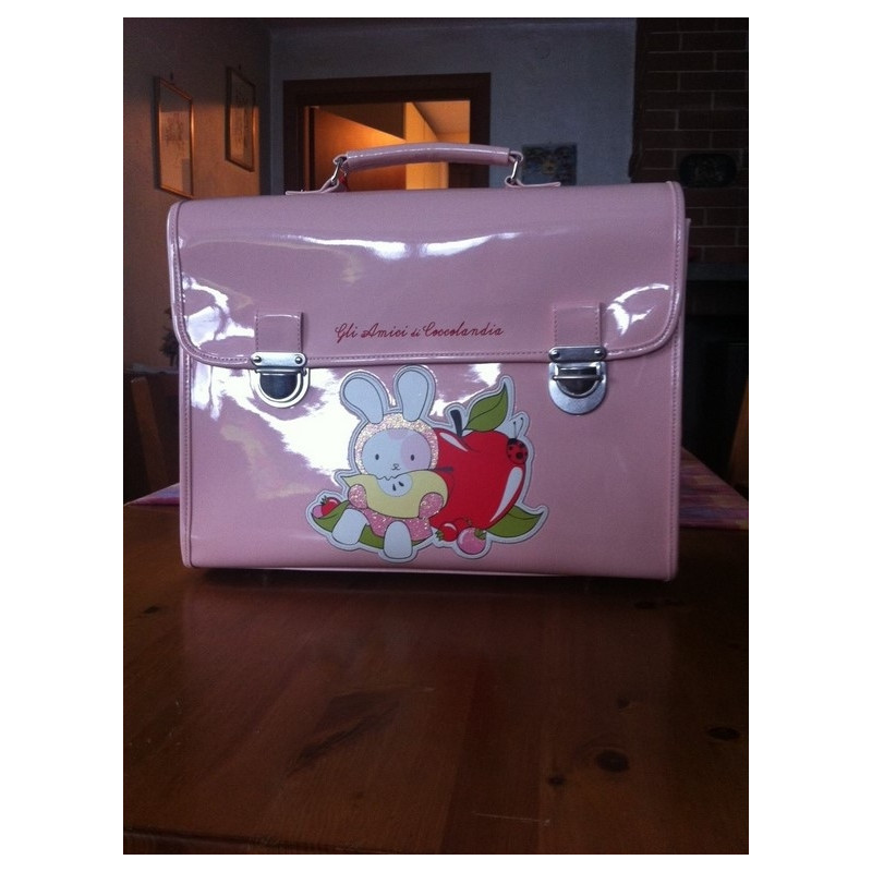 cartella in vernice rosa